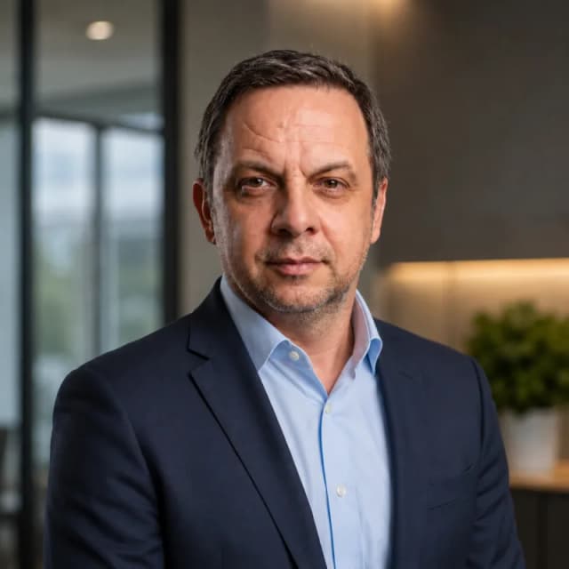 Ioannis Livitsanos, CEO, Erect